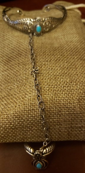 Vintage Jewelry - Vintage Faux Turquoise Silver Tone Slave Bracelet